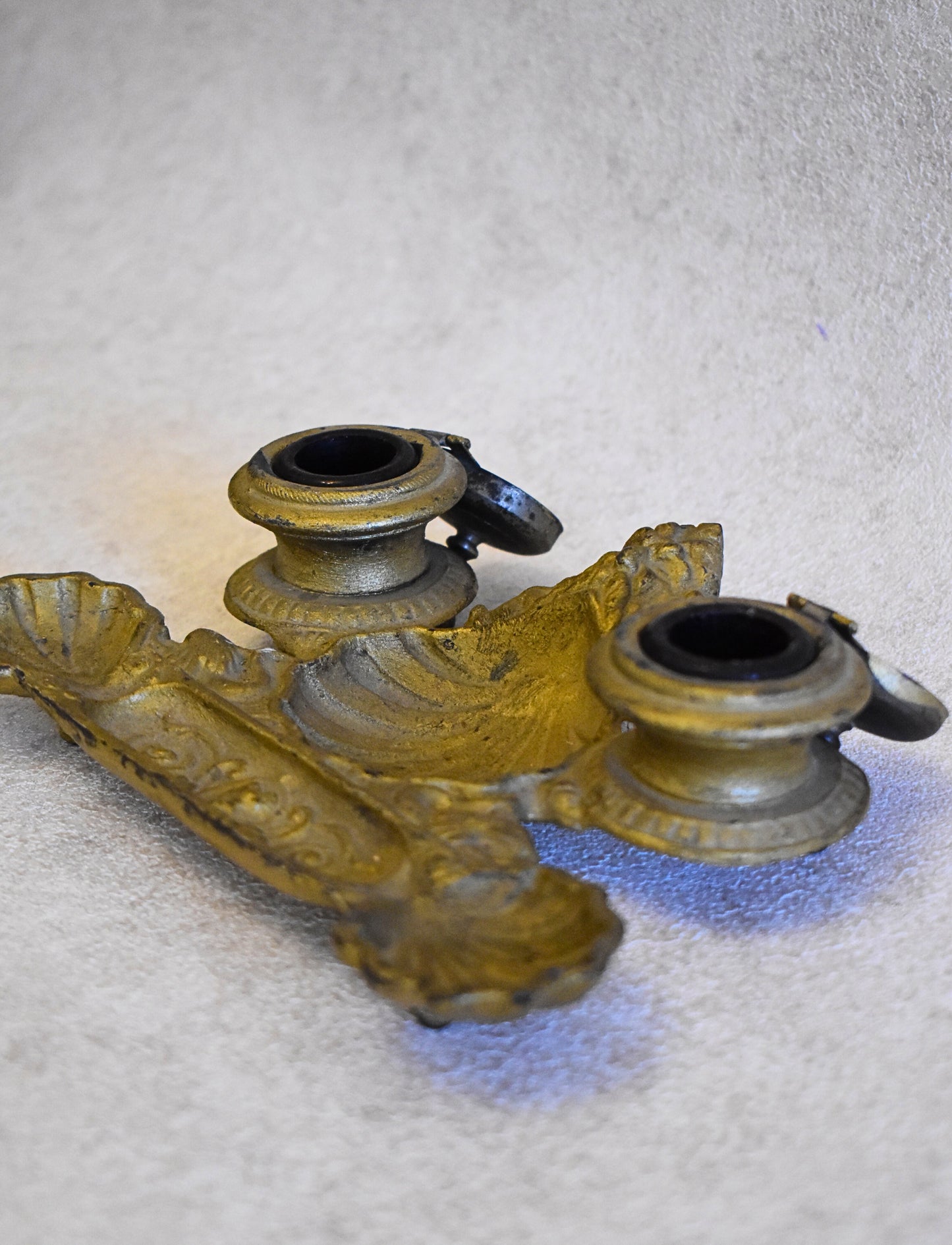 Antique French Gilt Double Inkwell with Shell Motif – Napoleon III Style