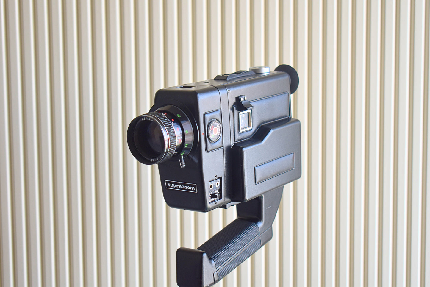 Vintage Magnon Super 8 Movie Camera - 1970s