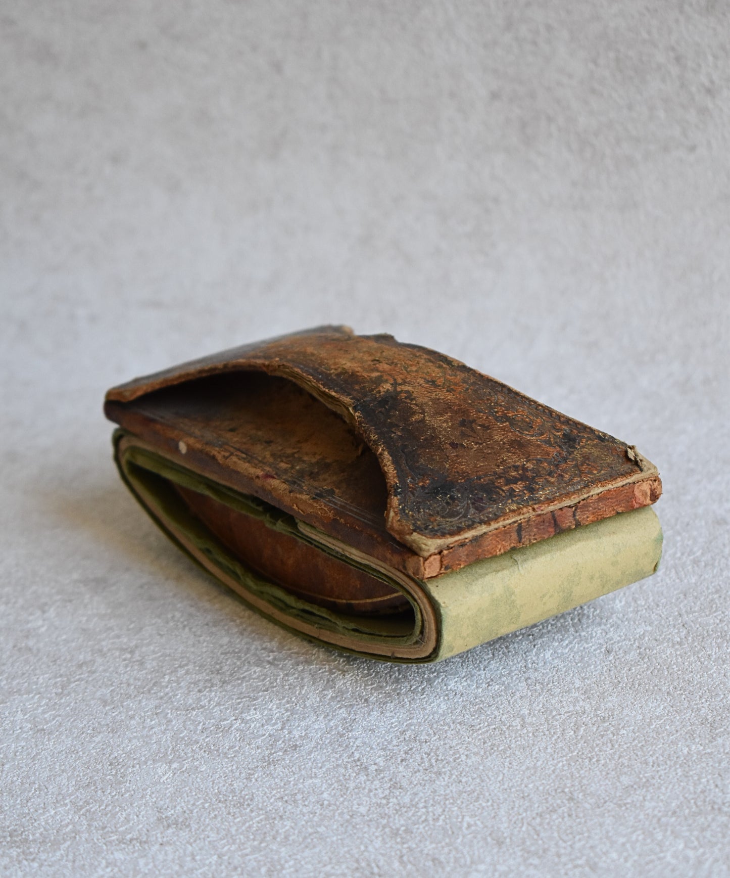 Retro 1930s Leather Desk Ink Blotte