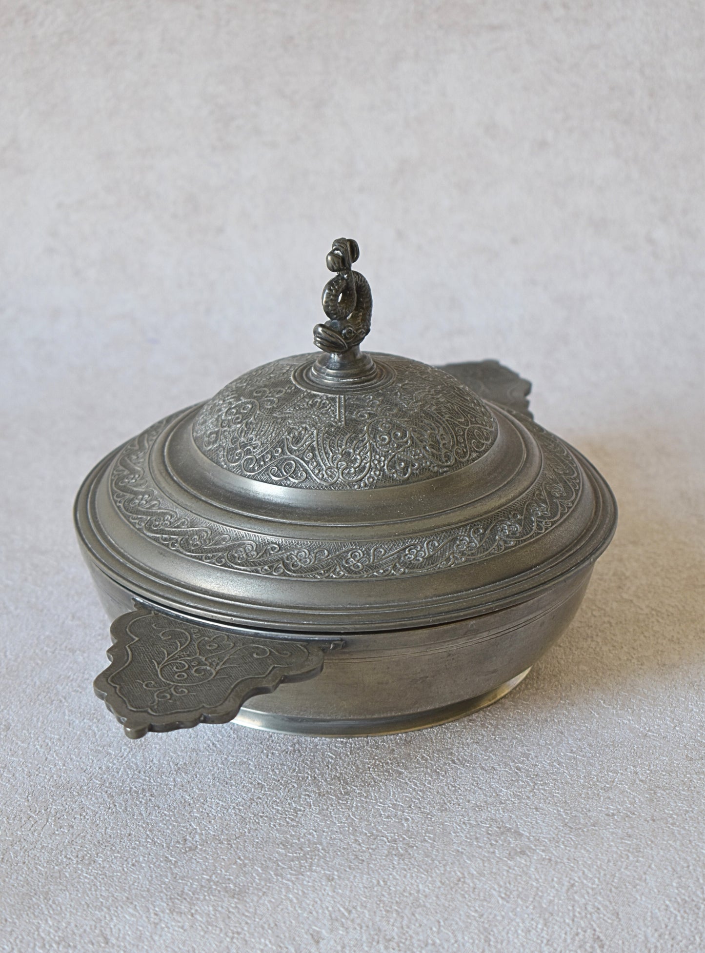 Vintage Pewter Bowl with Handle – Maison Rose (1960s)