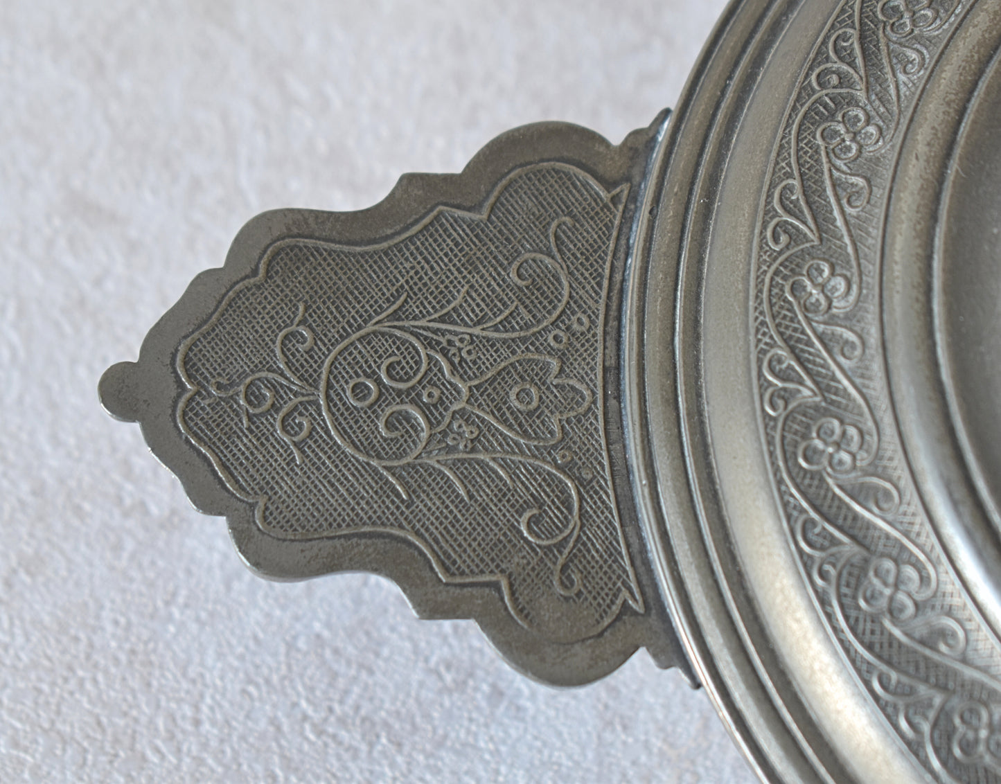 Vintage Pewter Bowl with Handle – Maison Rose (1960s)