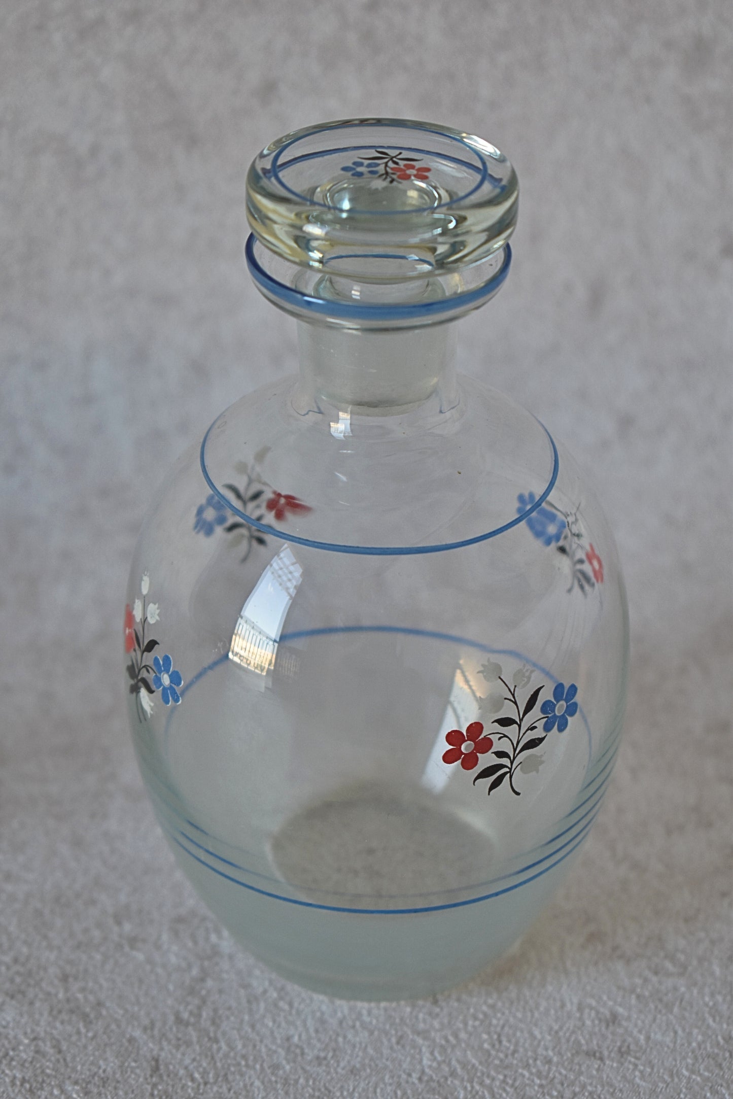 Charming Vintage Carafe Set with 6 Matching Glasses