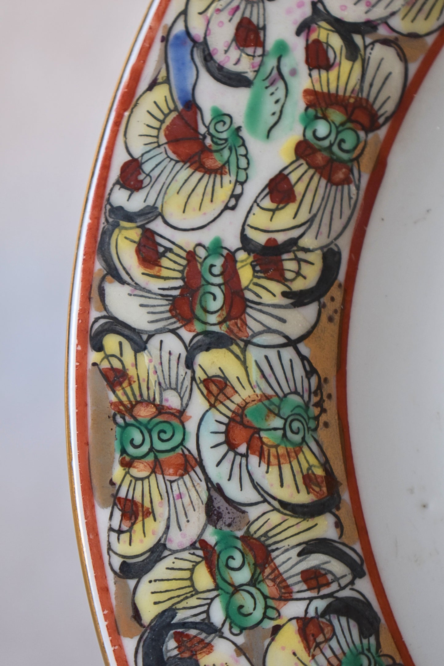 Chinese Porcelain Butterfly Plate
