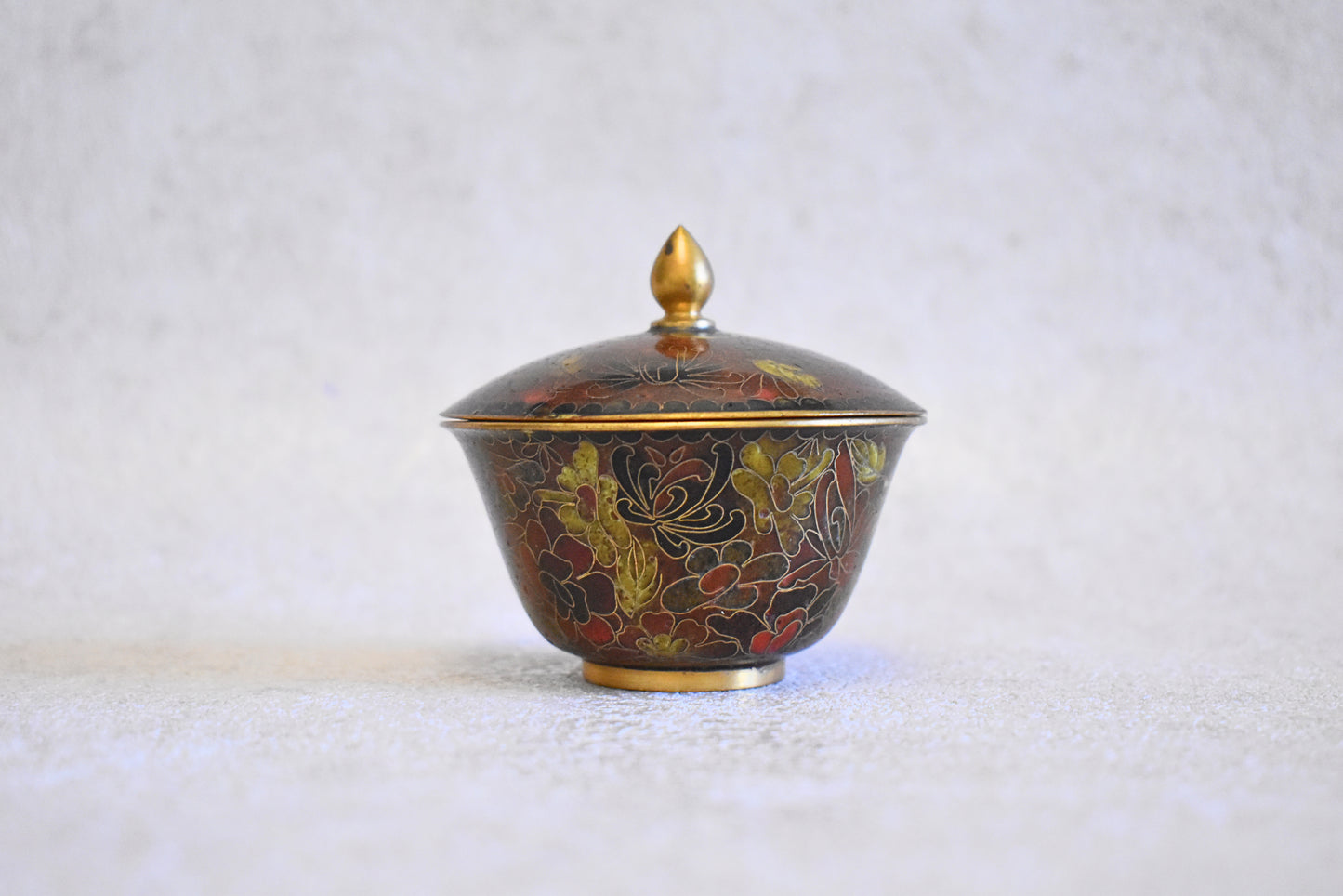 Vintage Chinese Cloisonné Powder Pot