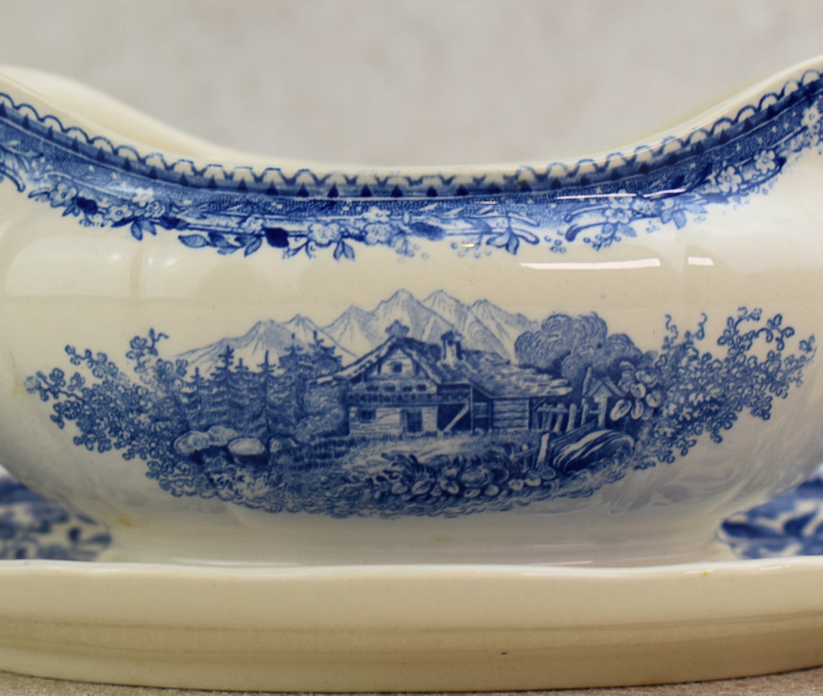 وعاء صلصة Villeroy & Boch Burgenland باللونين الأزرق والأبيض