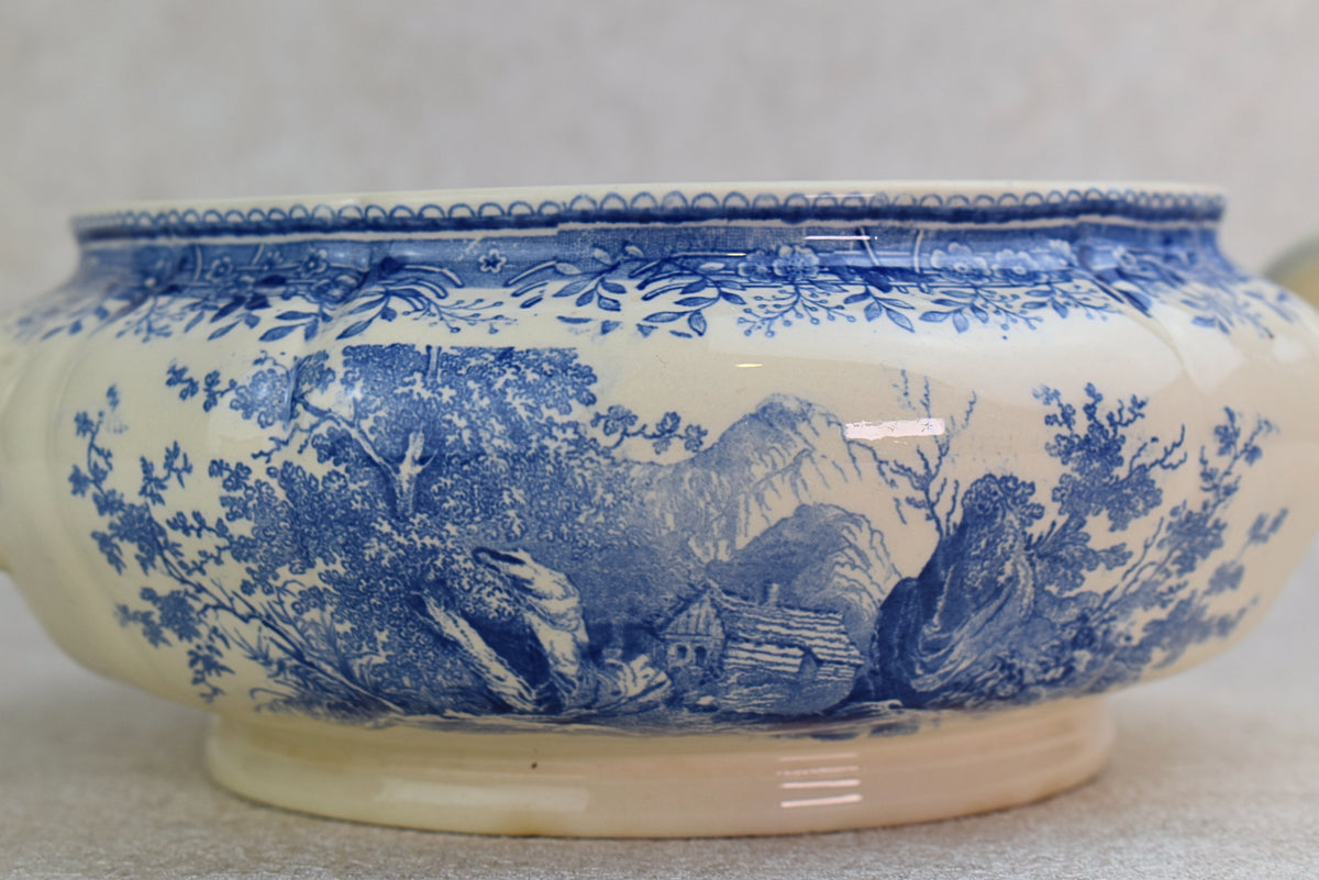 Villeroy & Boch Burgenland Blue & White Tureen Base