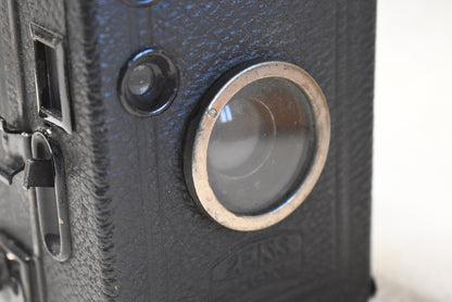 Zeiss Ikon Box-Tengor Camera with Original Case