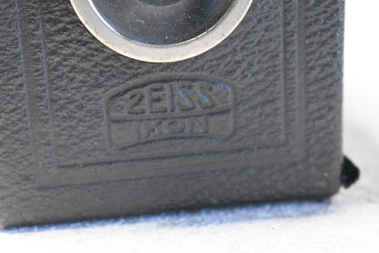 Zeiss Ikon Box-Tengor Camera with Original Case