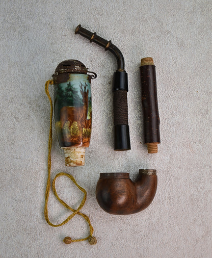 Antique German Porcelain Jägerpfeife Hunting Pipe, c. 1890–1930
