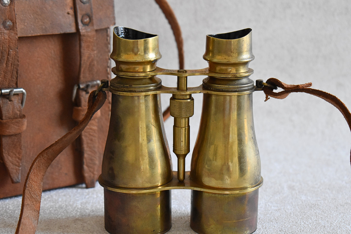WWI British Military Brass Binoculars with Leather Case, 1917