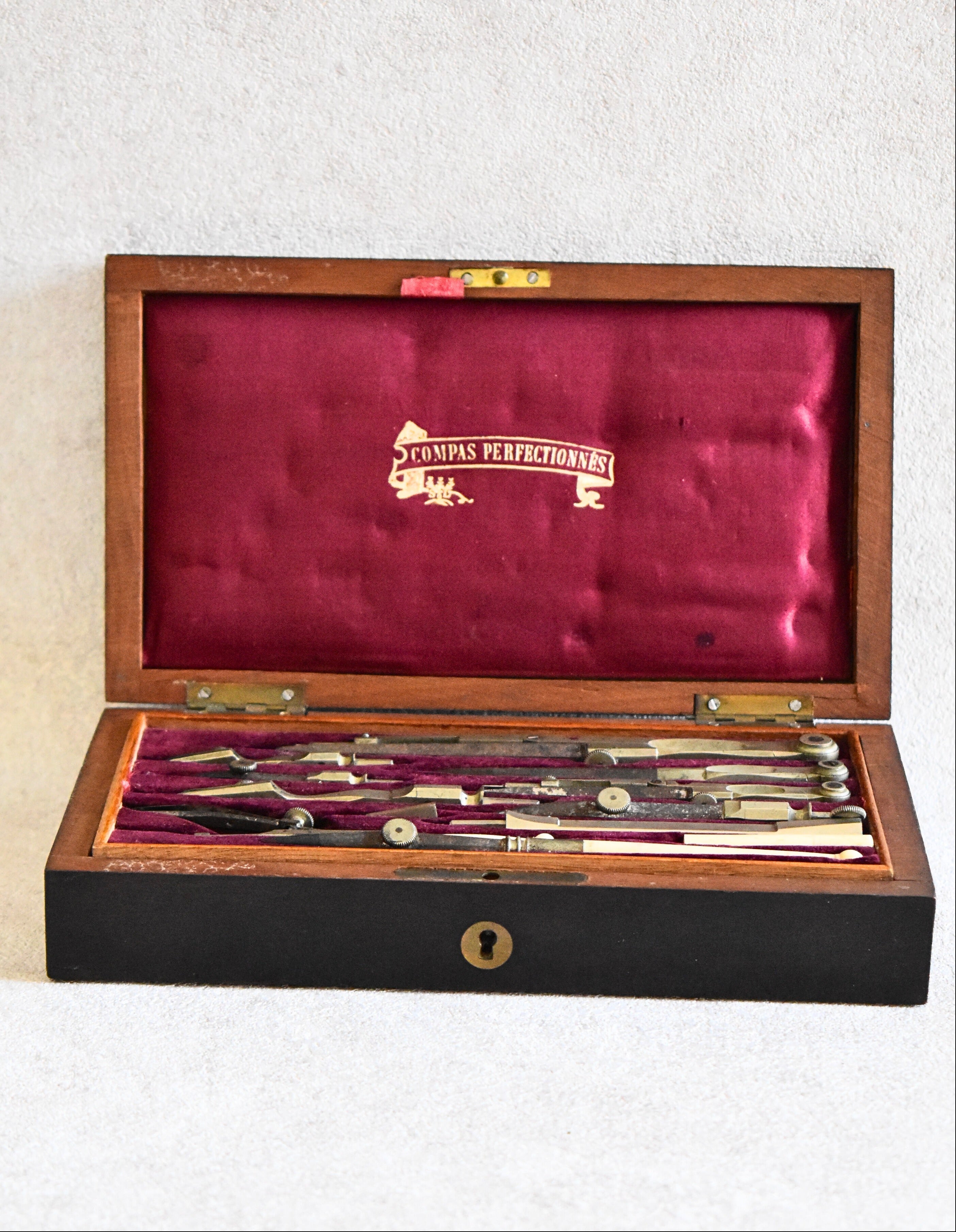 Antique Drafting Set — Compas Perfectionnés (c. 1880-1910)