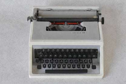Underwood 310 Portable Typewriter, 1970s