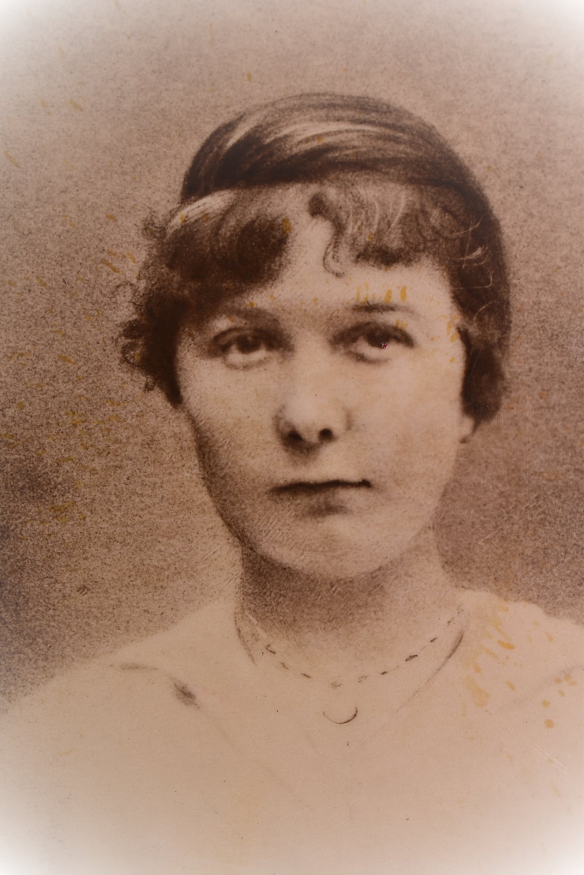 Antique Oval Studio Portrait, Early 20th Century