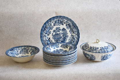 Tonquin Blue & White Serving Set – By Myott, Staffordshire, England