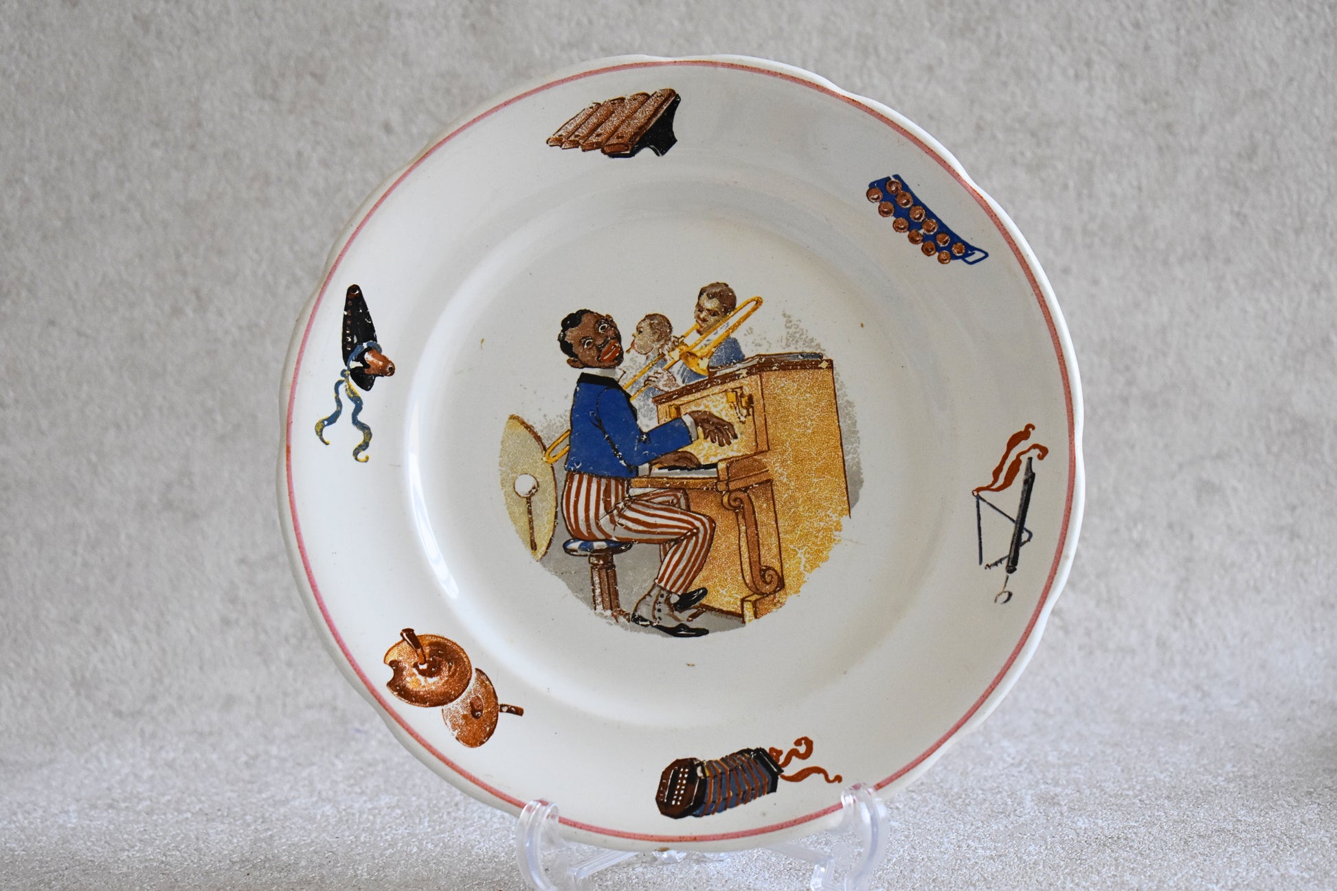 Vintage French Sarreguemines Digoin Jazz Plates – Set of 11 (Circa 1920s–30s)