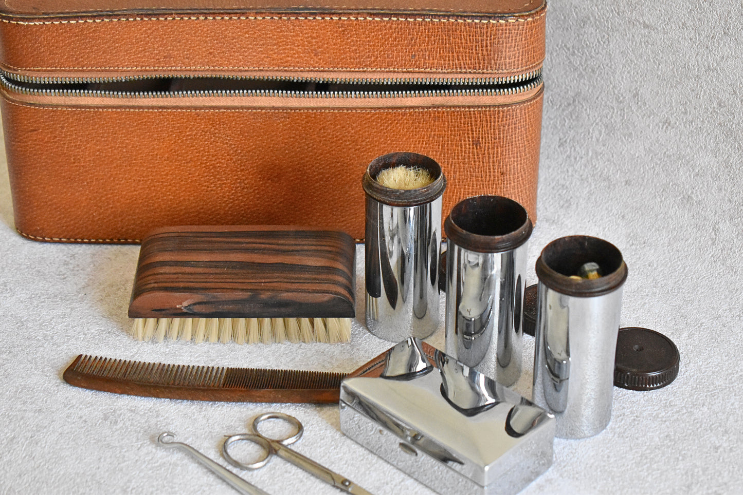 Vintage British Gentleman’s Grooming Travel Set, 1940s–1960s