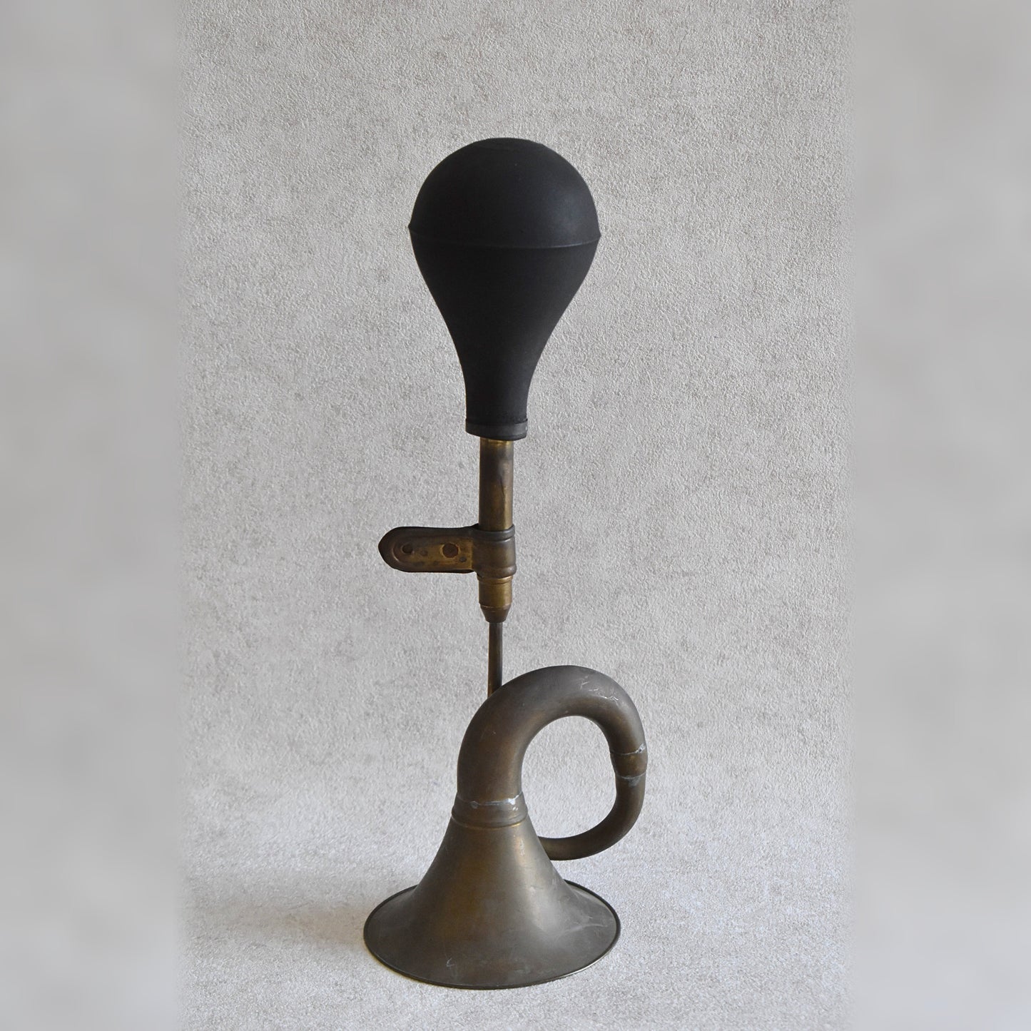 Vintage Brass Auto Horn with Squeeze Bulb