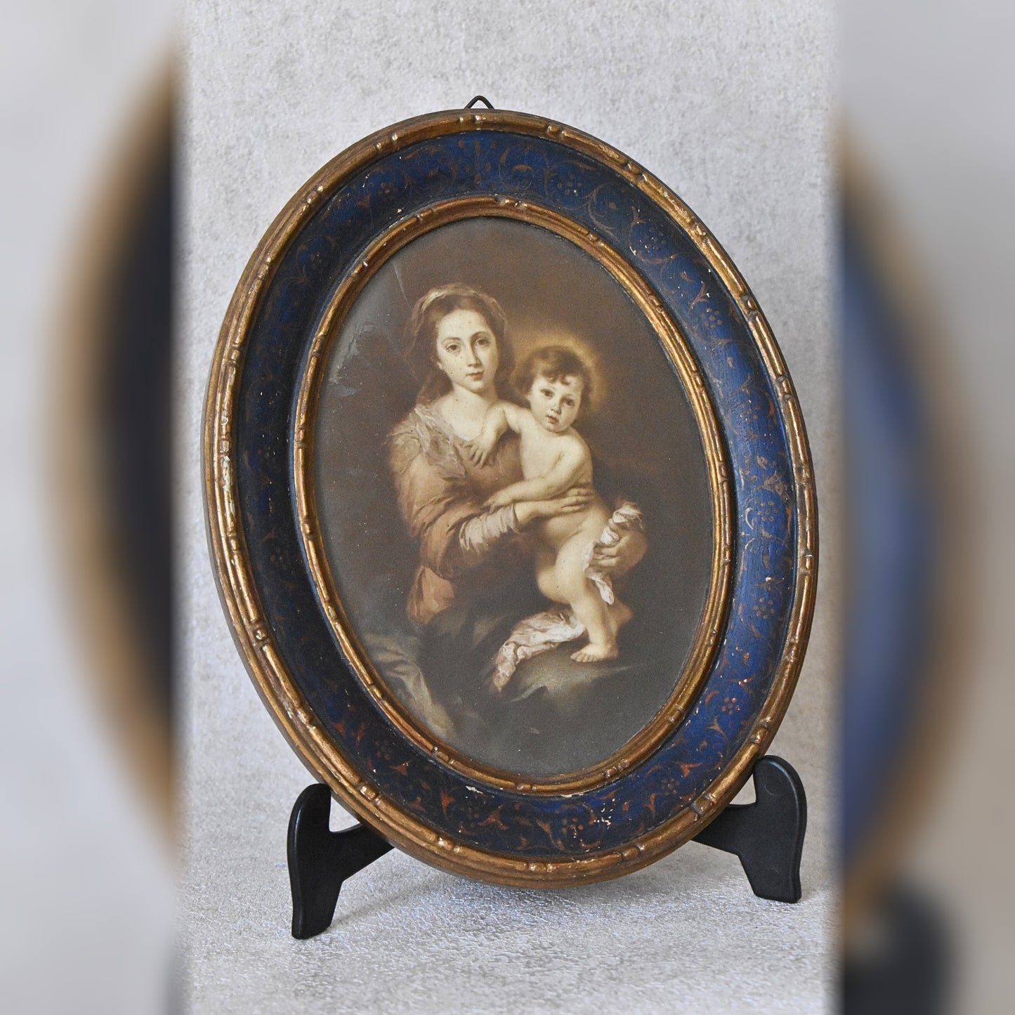Madonna & Child Oval Framed Devotional Portrait