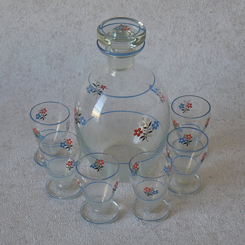 Charming Vintage Carafe Set with 6 Matching Glasses
