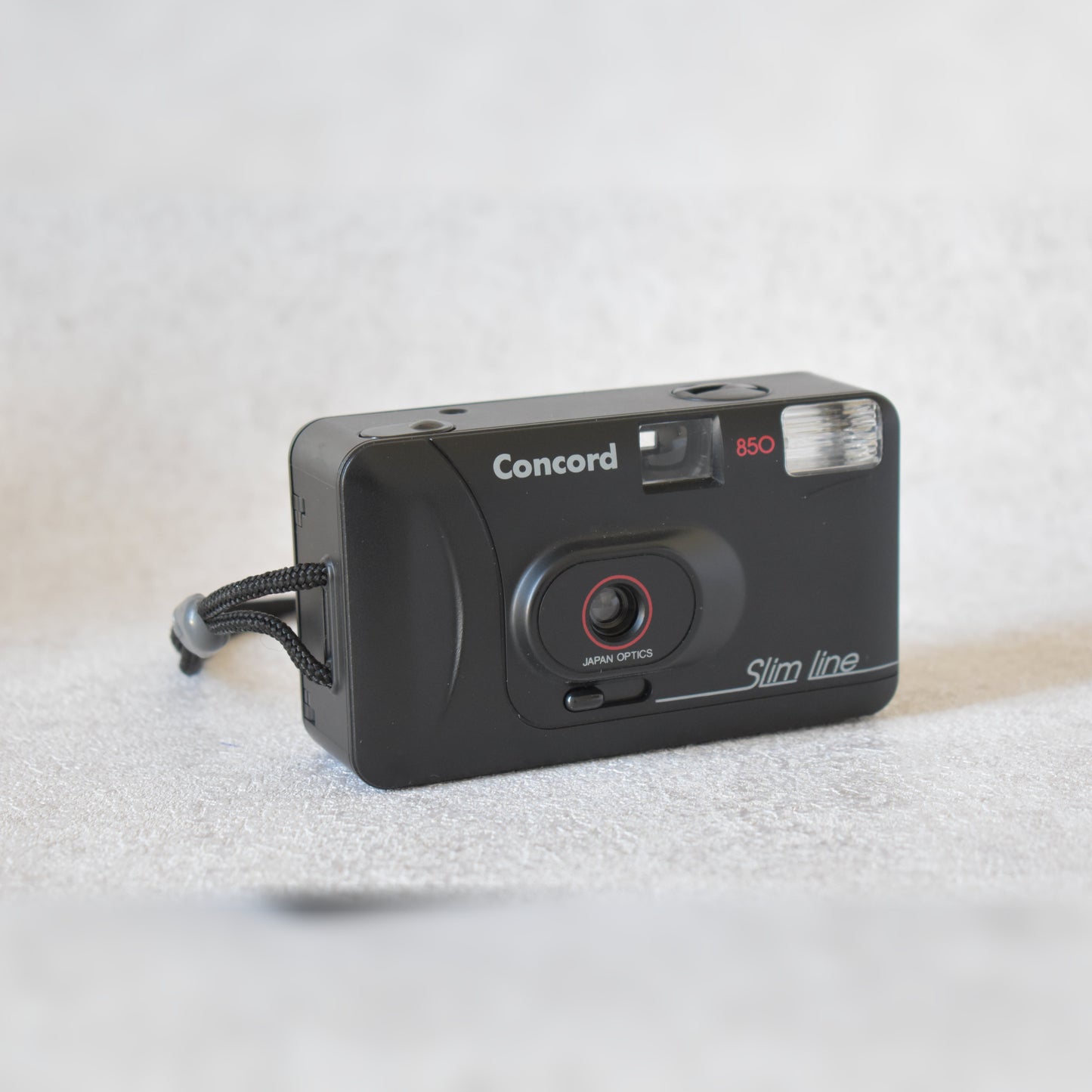 Classic 1980 Concord 850 Slimline Camera