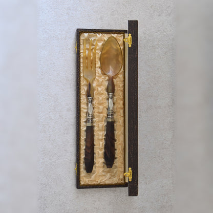 Elegant French Horn & Wood Cutlery Set