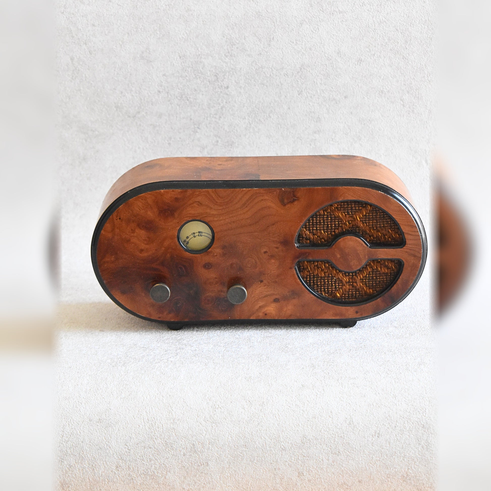 Rare French Art Deco Tabletop Radio, 1950s
