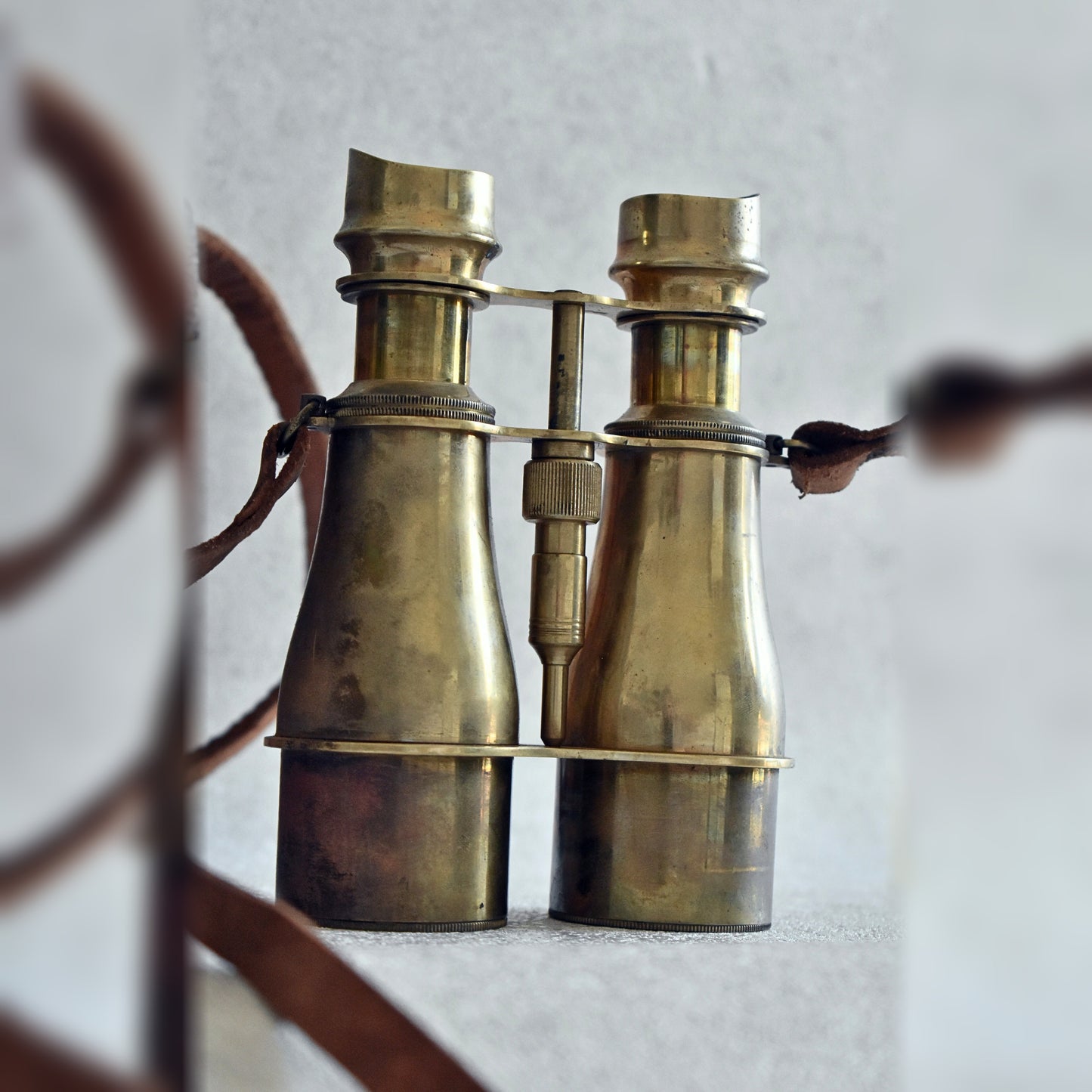 WWI British Military Brass Binoculars with Leather Case, 1917